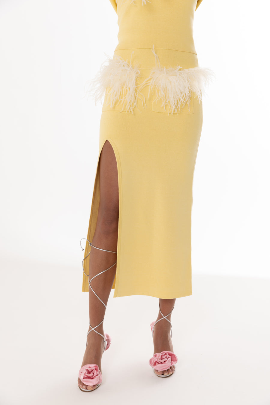 andreeva yellow knit skirt with feathers
