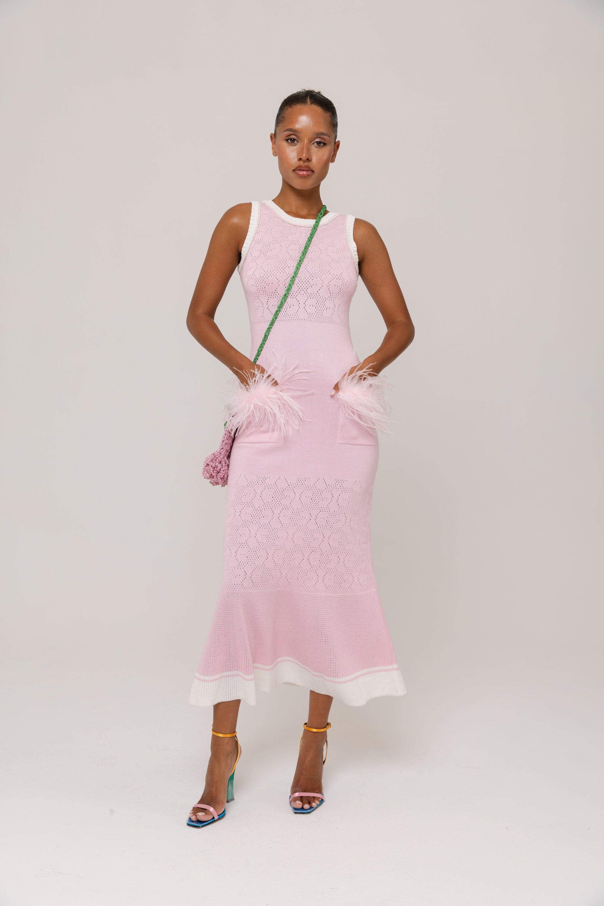 andreeva womens pink knit dress with feathers