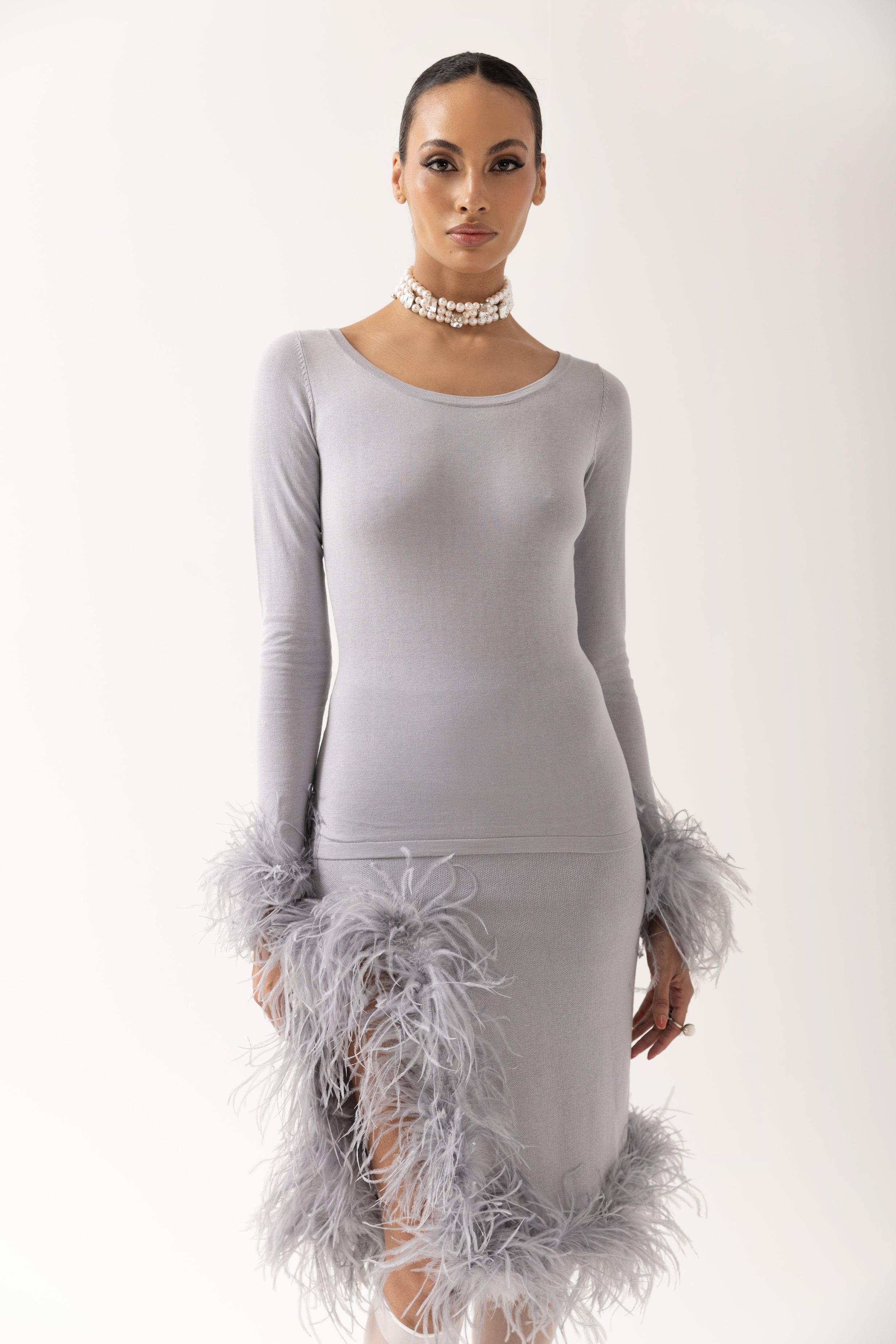 andreeva women's grey knit top with feathers